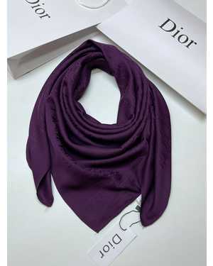 ПЛАТКИ СОСТАВ: 100% ШЕЛК РАЗМЕР: 100Х100