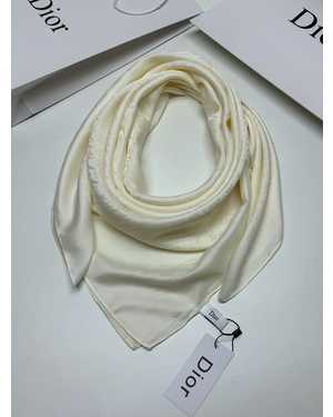 ПЛАТКИ СОСТАВ: 100% ШЕЛК РАЗМЕР: 100Х100