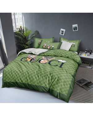 Комплект постельного белья. Ткань Сатин(возможно замена на похожее)