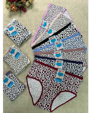 Женские трусики. В упаковке 10 шт один размер разные цвета