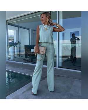 ЖЕНСКИЙ КОСТЮМ ДВОЙКА В РАЗМЕР ТКАНЬ ФРАНЦУЗСКИЙ ЛЕН