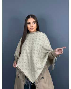 ПЛАТОК СОСТАВ: 100% КАШЕМИР РАЗМЕР: 110*110 CM