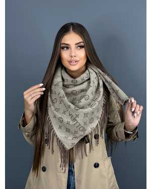 ПЛАТОК СОСТАВ: 100% КАШЕМИР РАЗМЕР: 110*110 CM