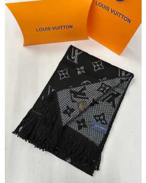 ШАРФ СОСТАВ: 94%WOOL; 6% SILK РАЗМЕР: 40*180 CM