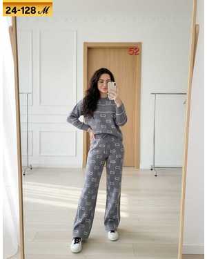 ЖЕНСКИЙ КОСТЮМ ДВОЙКА ТКАНЬ КАШЕМИР СО СТРАЗАМИ