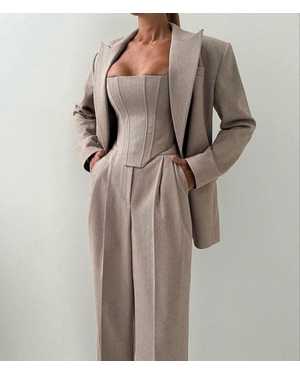 ЖЕНСКИЙ КОСТЮМ ТРОЙКА В РАЗМЕР ТКАНЬ КАШЕМИР ЕЛКА