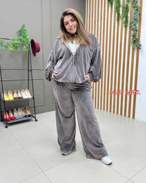 ЖЕНСКИЙ КОСТЮМ ДВОЙКА ТКАНЬ ВЕЛЮР