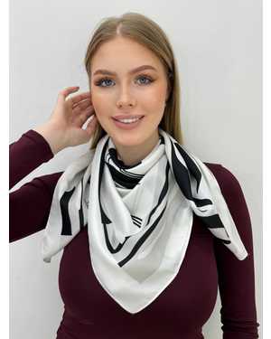 ПЛАТОК СОСТАВ: 100% ШЕЛК РАЗМЕР: 90*90 CM