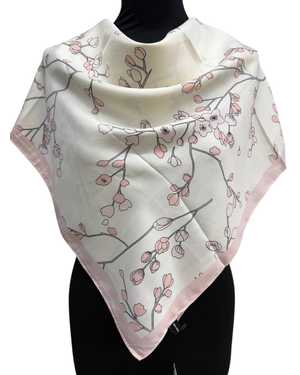 ПЛАТОК СОСТАВ: 100% ШЕЛК РАЗМЕР: 90*90 CM