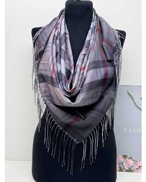 ПЛАТОК СОСТАВ: 100% КАШЕМИР РАЗМЕР: 110Х110СМ