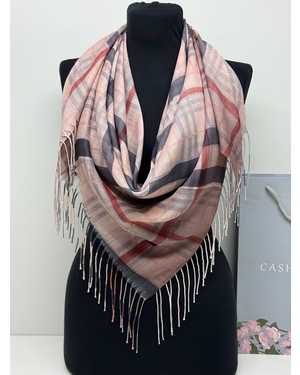 ПЛАТОК СОСТАВ: 100% КАШЕМИР РАЗМЕР: 110Х110СМ