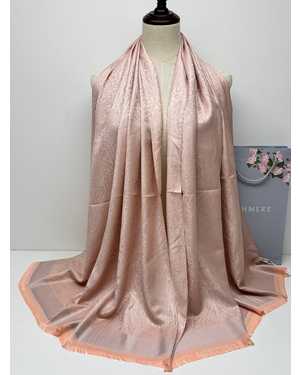 ПАЛАНТИН СОСТАВ: 70% ХЛОПОК, 30% ШЕЛК РАЗМЕР: 80Х180СМ