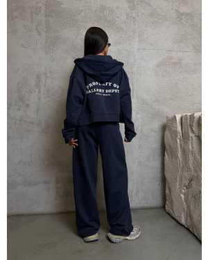 ЖЕНСКИЙ КОСТЮМ