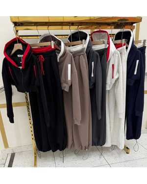 ЖЕНСКИЙ КОСТЮМ ДВОЙКА ТКАНЬ ТРЕХНИТКА