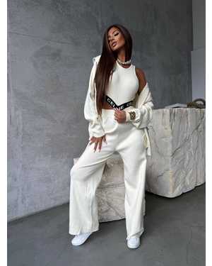 ЖЕНСКИЙ КОСТЮМ ДВОЙКА ТКАНЬ ВЯЗАНЫЙ