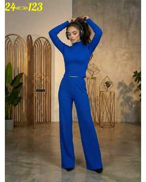 Женский костюм Ткань лапша рубчик Фабричный Китай Размер Единый (42/46)