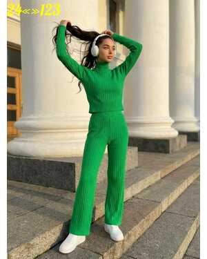 Женский костюм Ткань лапша рубчик Фабричный Китай Размер Единый (42/46)