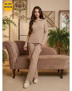 Женский костюм Ткань лапша рубчик Фабричный Китай Размер Единый (42-44-46)