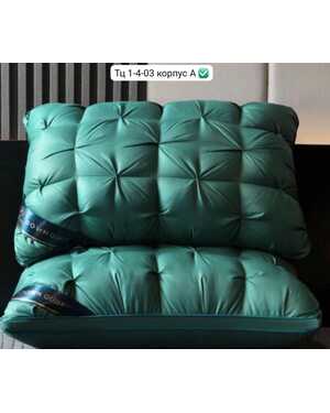 ПОДУШКА Высота подушки: до 15 см Среднее наполнение Материал наполнителя: полиэфирное ВОЛОКНО Ткань подушки: ацетатное волокно Размер: 50/70 см средний