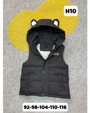 Жилетка Ткань мембрана, подкладка хлопок Наполнитель холлофайбер в размер