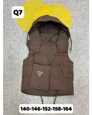 Жилетка Ткань мембрана, подкладка хлопок Наполнитель холлофайбер в размер