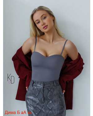 Женская майка на поролоне размер единый 40-46 фабричный китай