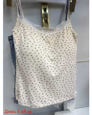 Женская майка с поролоном размер единый: (42/46)