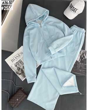 костюм двойка Штаны+свитшот на замке Модель оверсайз Размеры: 42/50