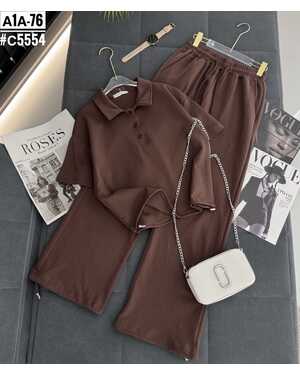 Женский костюм