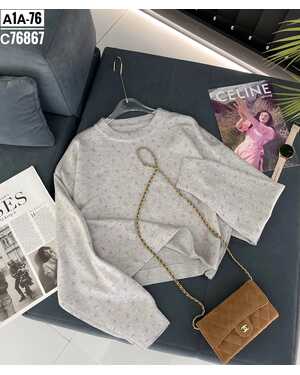 Женская Свитер трикотажный оверсайз Размер: единый 42/48