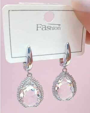 Серьги с камнем