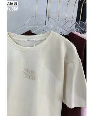 Женская футболка Фабричный китай Размеры единый 42-48