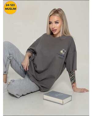 Женская футболка Фабричный Китай. Размер единый 48-56