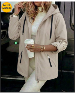 Женская ветровка на подкладе