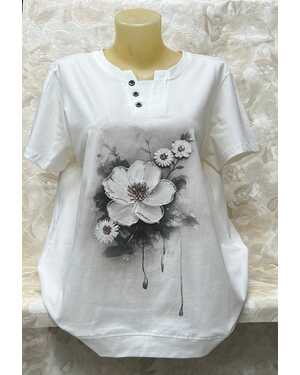 ЖЕНСКАЯ ФУТБОЛКА В РАЗМЕР