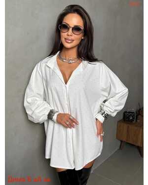 Женская Рубашка нарядная оверсайз со стразами ткань шелк размер единый: (42/52)