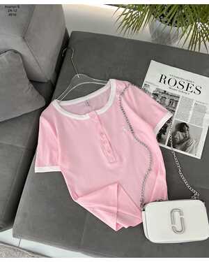 ЖЕНСКАЯ ФУТБОЛКА ФАБРИЧНОЕ КАЧЕСТВО РАЗМЕР ЕДИНЫЙ 42-48