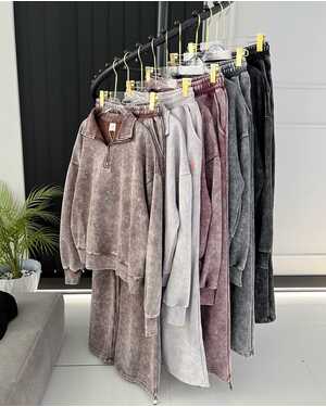 ЖЕНСКИЙ КОСТЮМ ФАБРИЧНОЕ КАЧЕСТВО