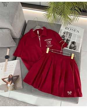 ЖЕНСКИЙ КОСТЮМ ФАБРИЧНОЕ КАЧЕСТВО