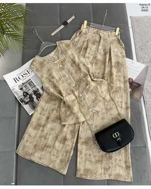 ЖЕНСКИЙ КОСТЮМ ФАБРИЧНОЕ КАЧЕСТВО