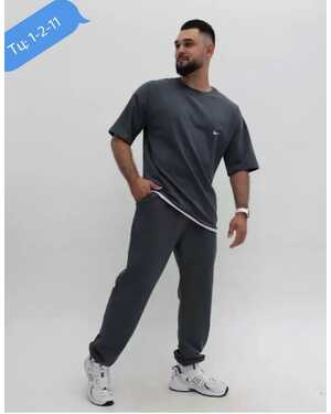 Мужской костюм