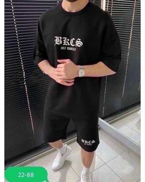 Мужской костюм