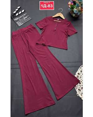 КОСТЮМ НА ДЕВОЧКУ В РАЗМЕР