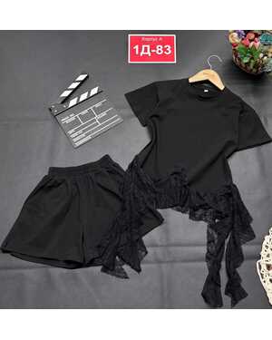 КОСТЮМ НА ДЕВОЧКУ В РАЗМЕР