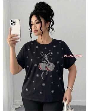 Женская Футболка с стразами Фабричный Китай Размер 46/54 единый