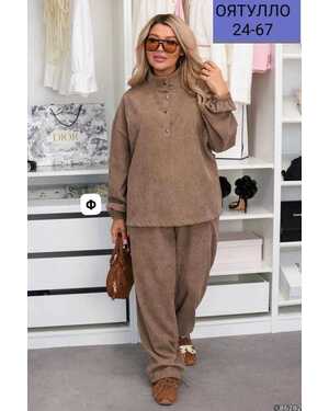 Женский костюм в размер ткань вельвет