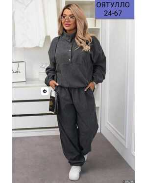 Женский костюм в размер ткань вельвет