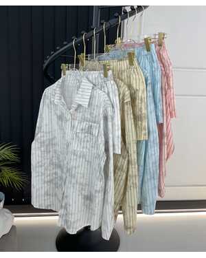 ЖЕНСКИЙ КОСТЮМ ФАБРИЧНОЕ КАЧЕСТВО