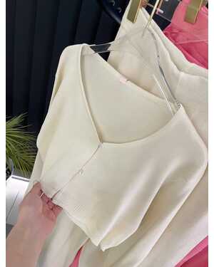 ЖЕНСКИЙ КОСТЮМ ФАБРИЧНОЕ КАЧЕСТВО