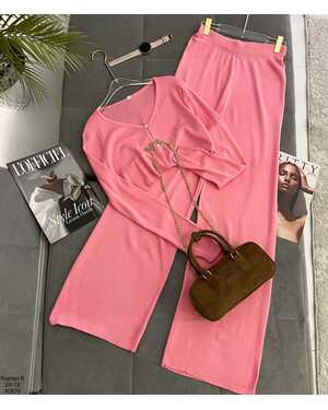 ЖЕНСКИЙ КОСТЮМ ФАБРИЧНОЕ КАЧЕСТВО